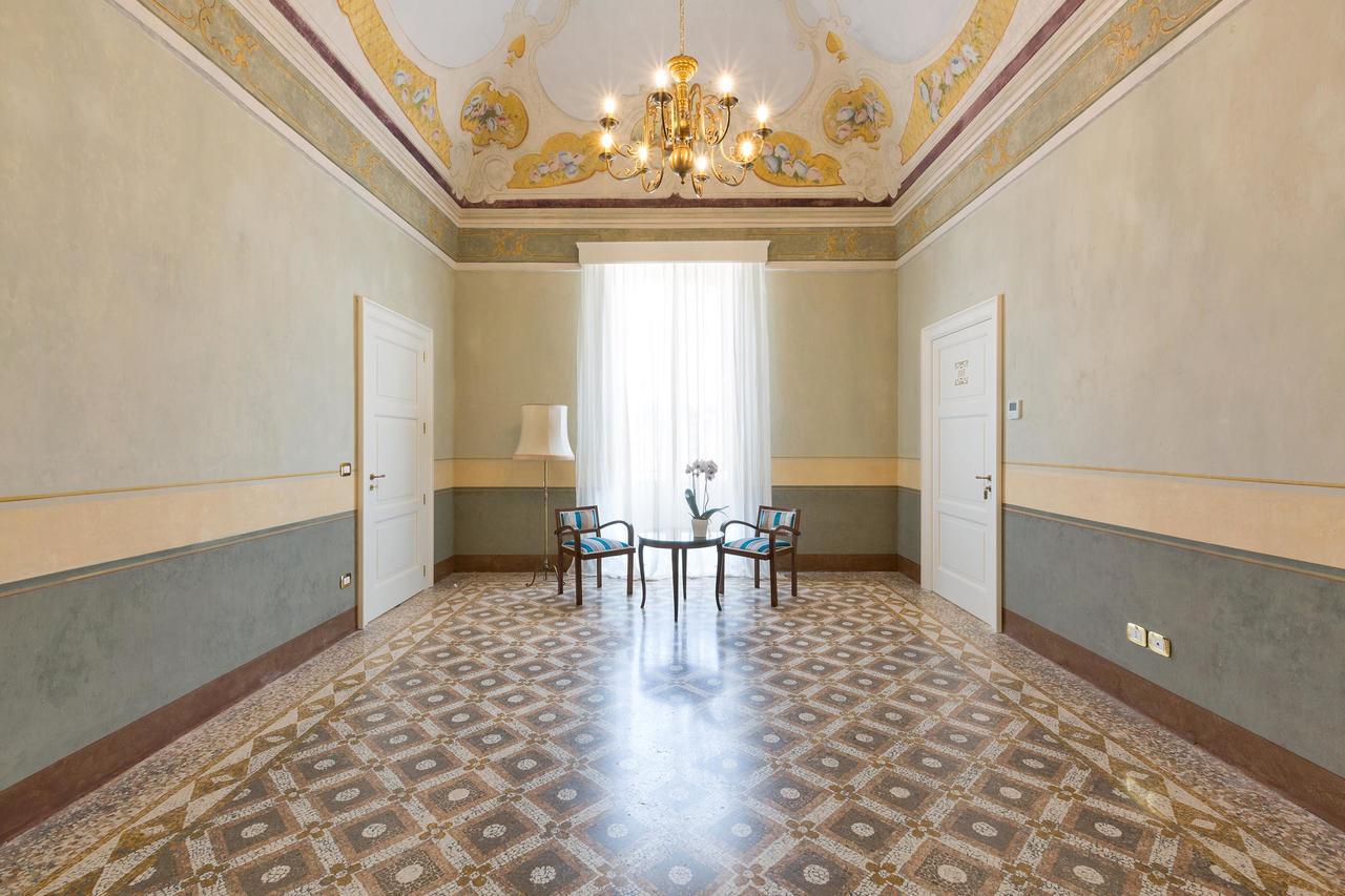 Palazzo Fasti Bed & Breakfast Casarano Exterior photo
